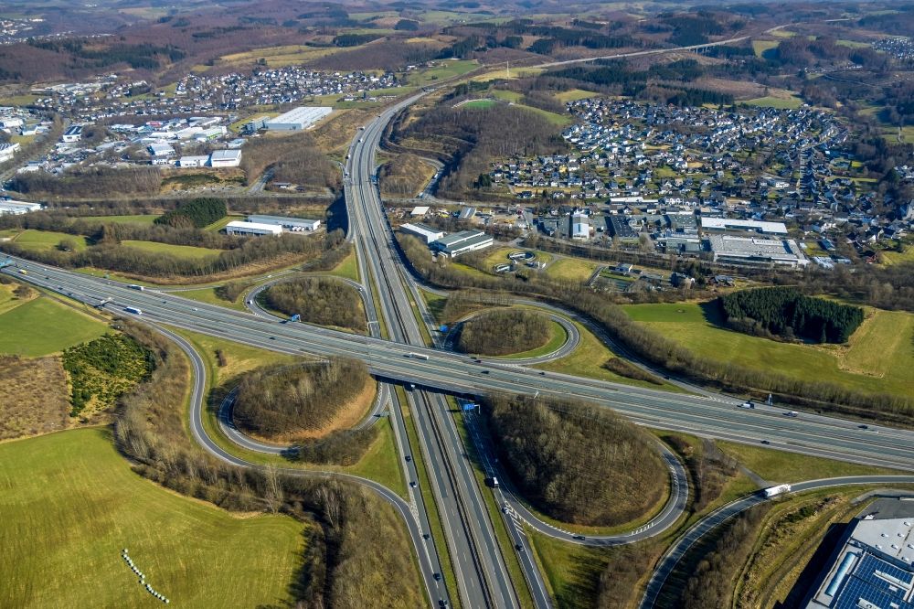 Luftaufnahme Gerlingen - Autobahnkreuz der BAB A45 Kreuz Olpe-Süd in Gerlingen im Bundesland Nordrhein-Westfalen, Deutschland