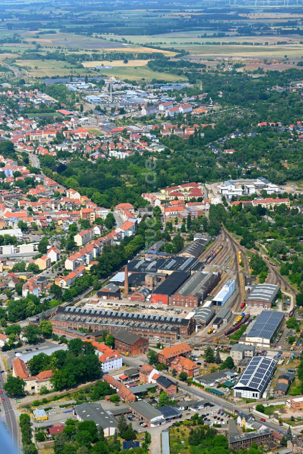 Luftbild Hansestadt Stendal - Bahnbetriebswerk und Ausbesserungswerk für Lokomotiven in Hansestadt Stendal im Bundesland Sachsen-Anhalt, Deutschland