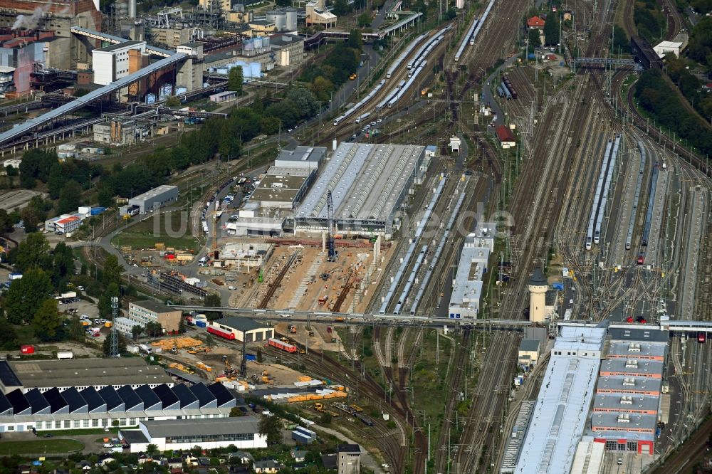 Berlin von oben - Bahnbetriebswerk und Ausbesserungswerk Rummelsburg II in Berlin