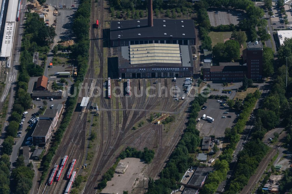 Braunschweig von oben - Bahnbetriebswerk und Ausbesserungswerk von Zügen des Personentransportes in Braunschweig im Bundesland Niedersachsen, Deutschland