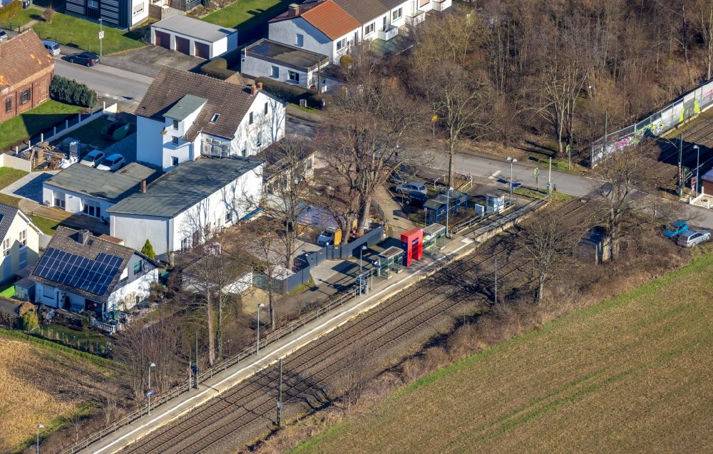 Lünern aus der Vogelperspektive: Bahnhof der Deutschen Bahn in Lünern im Bundesland Nordrhein-Westfalen, Deutschland
