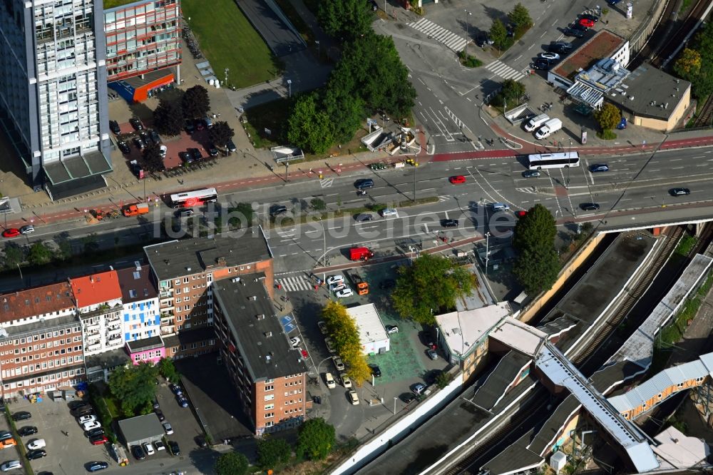 Luftaufnahme Hamburg - Bahnhofsgebäude und Gleisanlagen des S-Bahnhofes Berliner Tor im Ortsteil Sankt Georg in Hamburg, Deutschland