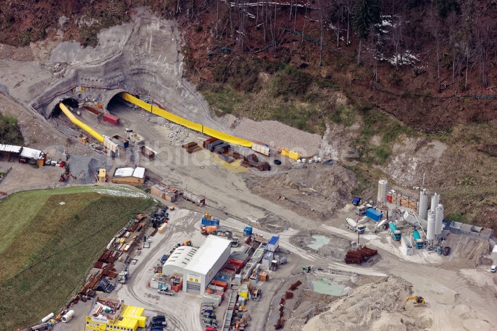 Oberau aus der Vogelperspektive: Bauarbeiten an der Anschlussstelle Nord am Magdalena- Tunnel Oberau im Bundesland Bayern