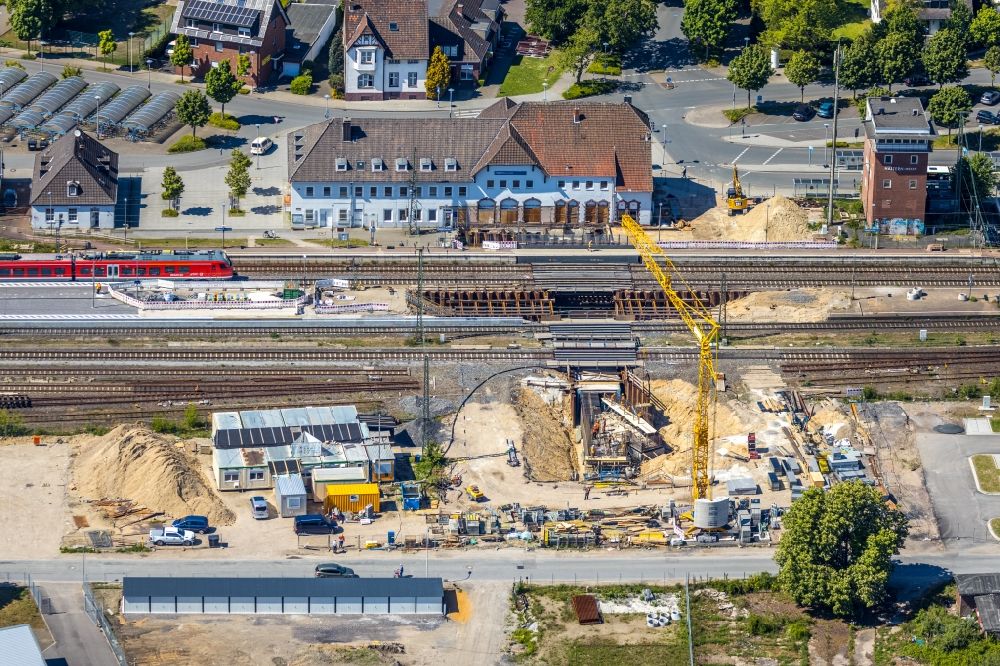 Luftbild Haltern am See - Bauarbeiten zur Sanierung am Gleisverlauf und Bahnhofsgebäude in Haltern am See im Bundesland Nordrhein-Westfalen, Deutschland