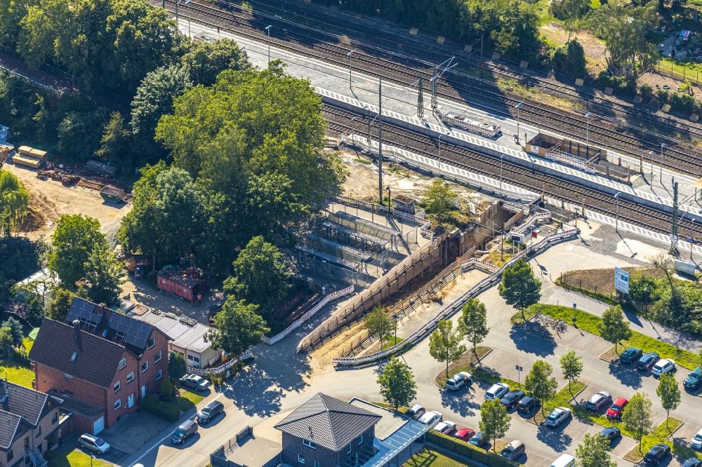 Luftbild Hamm - Bauarbeiten zur Sanierung am Gleisverlauf und Bahnhofsgebäude des Heessener Bahnhof in Hamm im Bundesland Nordrhein-Westfalen, Deutschland