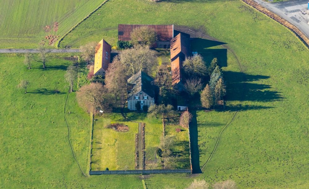 Herringen von oben - Bauernhof in Herringen im Bundesland Nordrhein-Westfalen, Deutschland