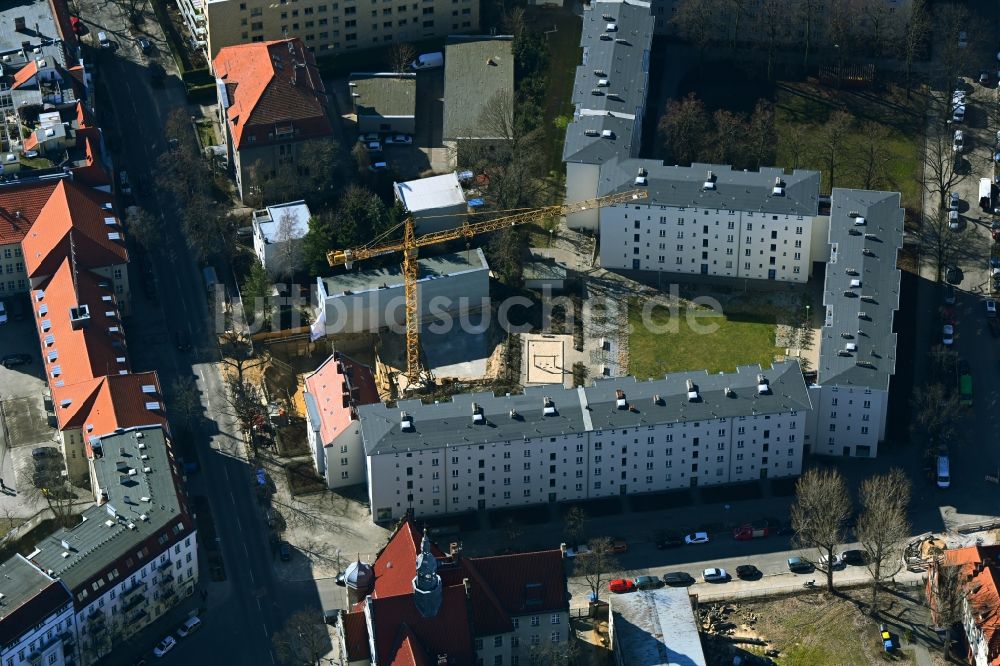 Luftbild Berlin - BAUGEMEINSCHAFT PARK73 der Mehrfamilienhaus- Wohnhaus- Siedlung an der Parkstraße in Berlin, Deutschland