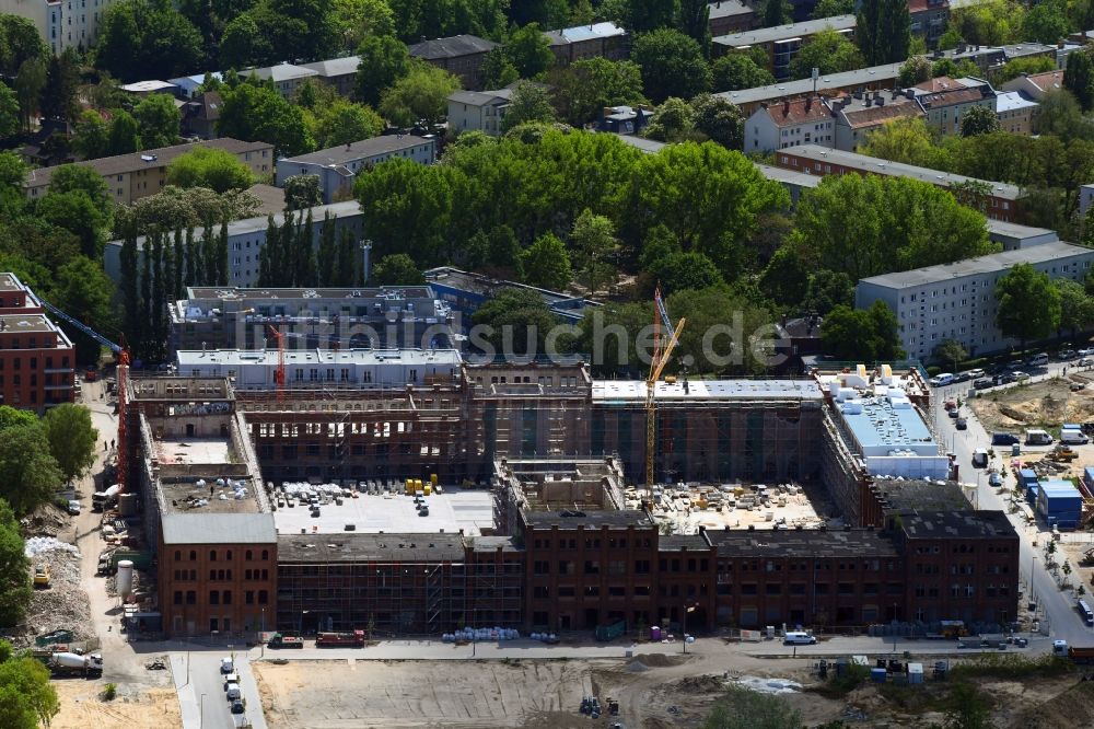 Berlin von oben - Baugeschehen am Gebäudekomplex der alten REWATEX - Wäscherei im Ortsteil Spindlersfeld in Berlin, Deutschland