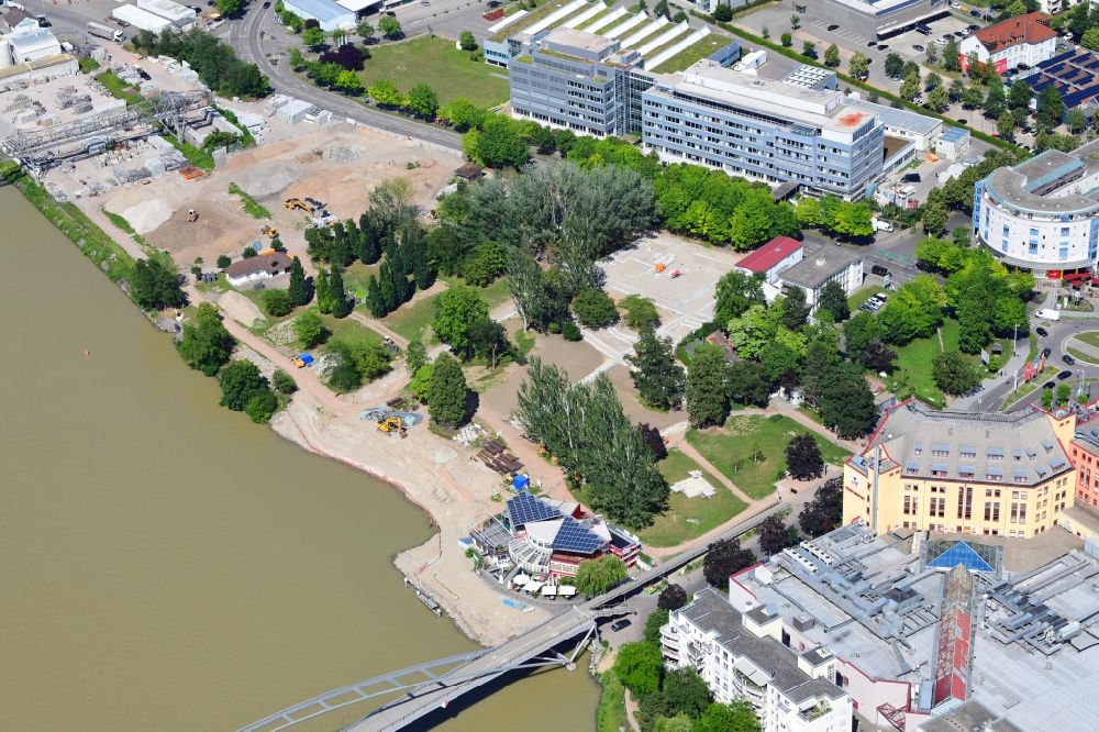 Luftbild Weil am Rhein - Baumaßnahmen zur Umgestaltung der Parkanlage Rheinpark am Ufer des Rheins in Weil am Rhein im Bundesland Baden-Württemberg, Deutschland