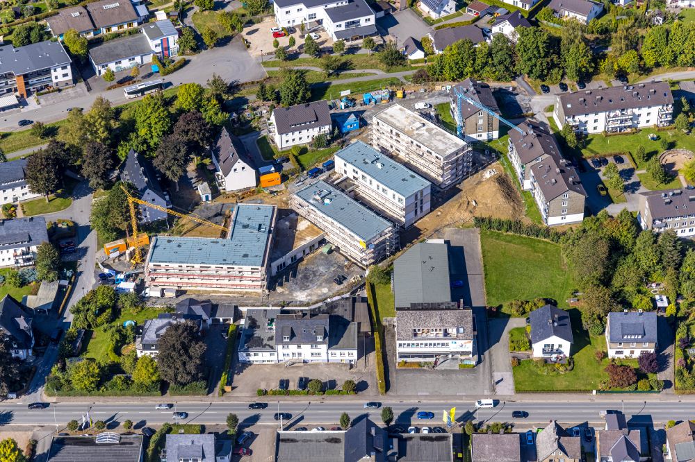 Luftbild Schmallenberg - Baustelle altersgerechter Wohnanlage in Schmallenberg im Bundesland Nordrhein-Westfalen, Deutschland