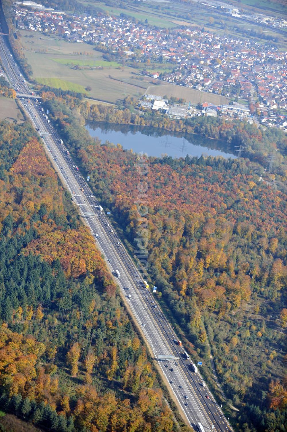 Sinzheim aus der Vogelperspektive: Baustelle Ausbau Autobahn A 5