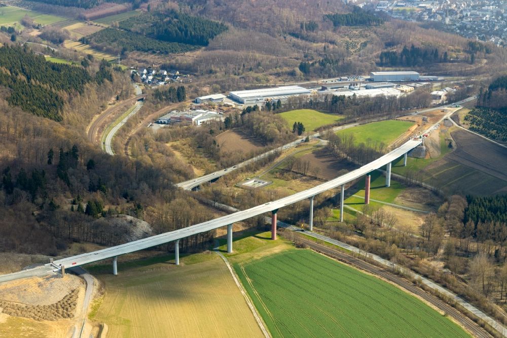 Bestwig von oben - Baustelle am Autobahn- Brückenbauwerk der BAB A 46 - B480n Neue Ruhrtalbrücke Bermecke in Bestwig im Bundesland Nordrhein-Westfalen