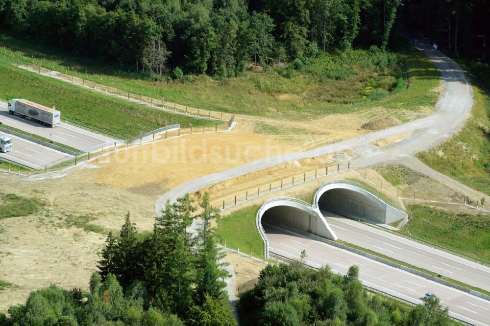 Luftbild Gersthofen - Baustelle an einer Autobahn- Unterführung der BAB A8 in Gersthofen im Bundesland Bayern