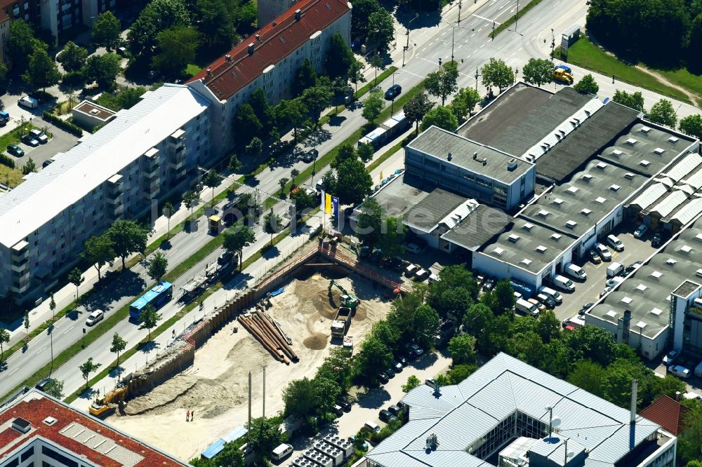 Luftbild München - Baustelle Bürogebäude des Geschäftshauses der EDAG Engineering GmbH im Ortsteil Milbertshofen-Am Hart in München im Bundesland Bayern, Deutschland
