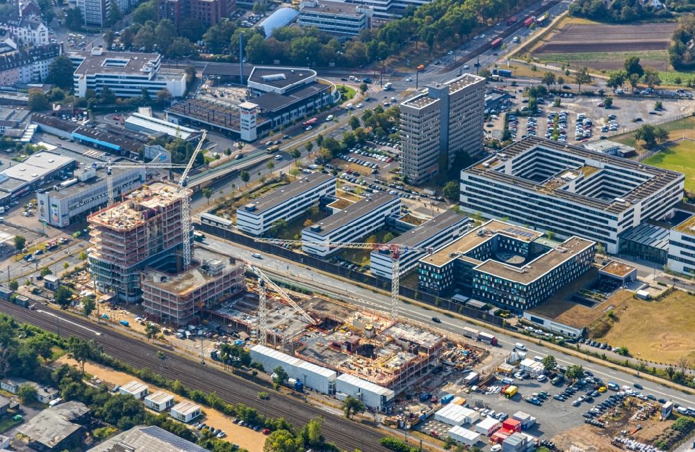 Luftaufnahme Düsseldorf - Baustelle Bürogebäude des Geschäftshauses Mizal Offices – Visions on Campus in Düsseldorf im Bundesland Nordrhein-Westfalen, Deutschland