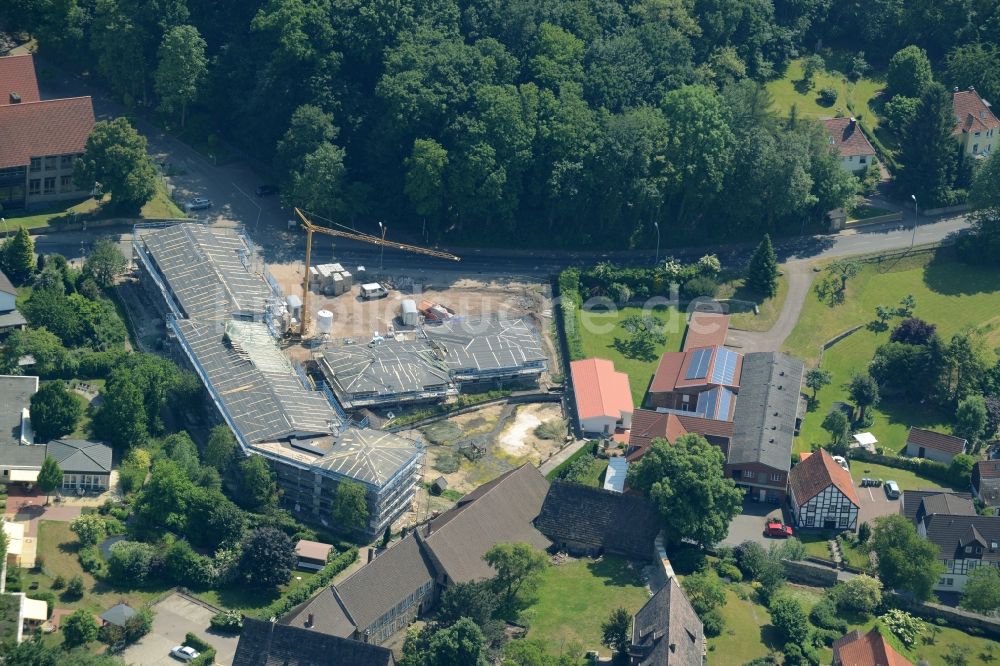 Obernkirchen von oben - Baustelle zu einem Erweiterungsbau des Altenheimes Sonnenhof in Obernkirchen im Bundesland Niedersachsen