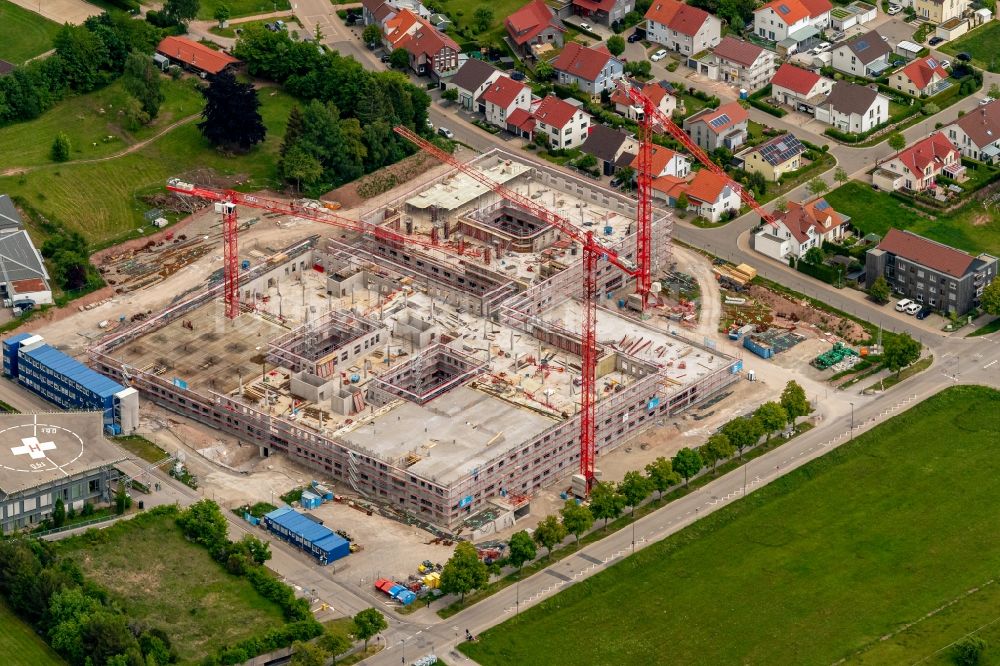 Luftbild Freudenstadt - Baustelle für einen Erweiterungs- Neubau auf dem Klinikgelände des Krankenhauses in Freudenstadt im Bundesland Baden-Württemberg, Deutschland