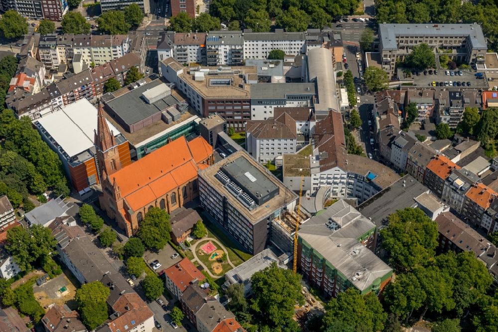 Luftbild Dortmund - Baustelle für einen Erweiterungs- Neubau auf dem Klinikgelände des Krankenhauses St.-Johannes-Hospital Dortmund in Dortmund im Bundesland Nordrhein-Westfalen, Deutschland