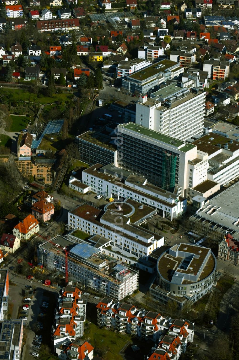 Luftbild Ludwigsburg - Baustelle für einen Erweiterungs- Neubau auf dem Klinikgelände des Krankenhauses Klinikum Ludwigsburg an der Rosenstraße in Ludwigsburg im Bundesland Baden-Württemberg, Deutschland