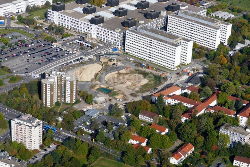 Luftbild Göttingen - Baustelle für einen Erweiterungs- Neubau auf dem Klinikgelände des Krankenhauses Universitätsklinikum UMG Göttingen in Göttingen im Bundesland Niedersachsen, Deutschland