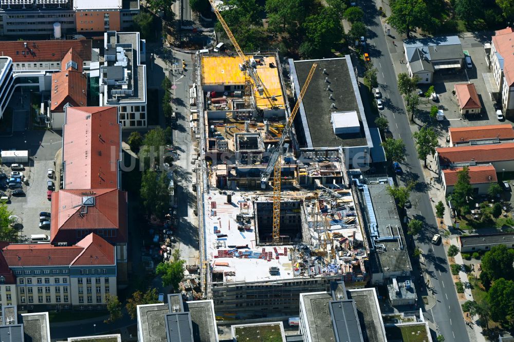 Luftbild Dresden - Baustelle für einen Erweiterungs- Neubau auf dem Klinikgelände des Krankenhauses ZSG - Zentrum für Seelische Gesundheit in Dresden im Bundesland Sachsen, Deutschland