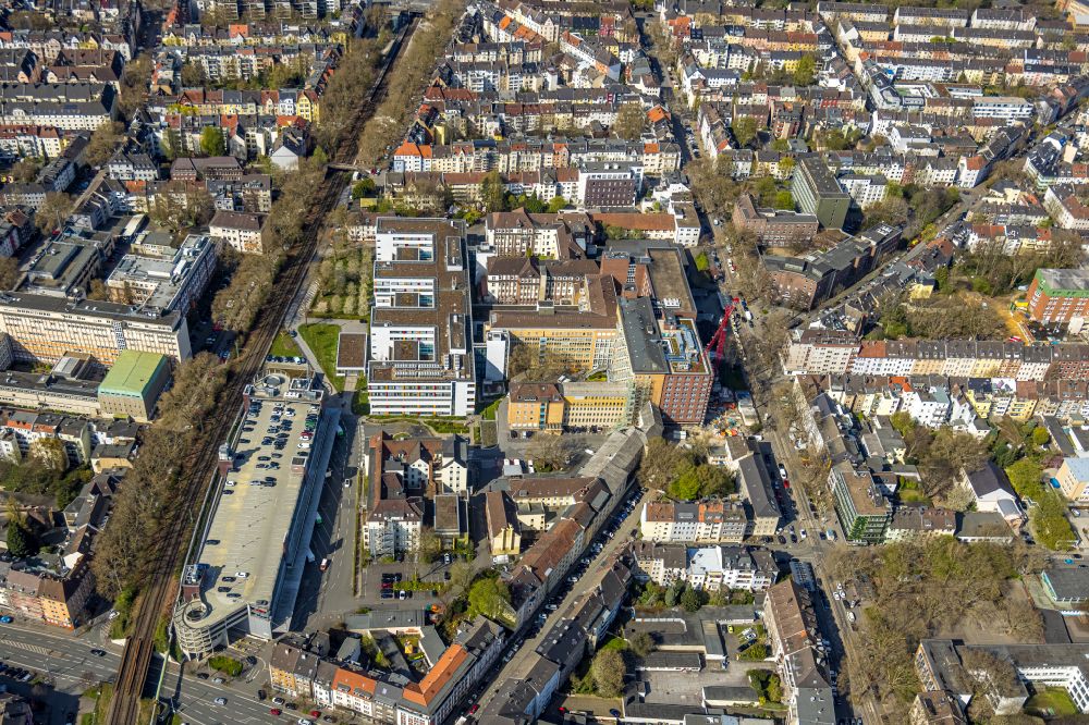Luftaufnahme Dortmund - Baustelle für einen Erweiterungs- Neubau auf dem Klinikgelände der Städtischen Kliniken in Dortmund im Bundesland Nordrhein-Westfalen, Deutschland