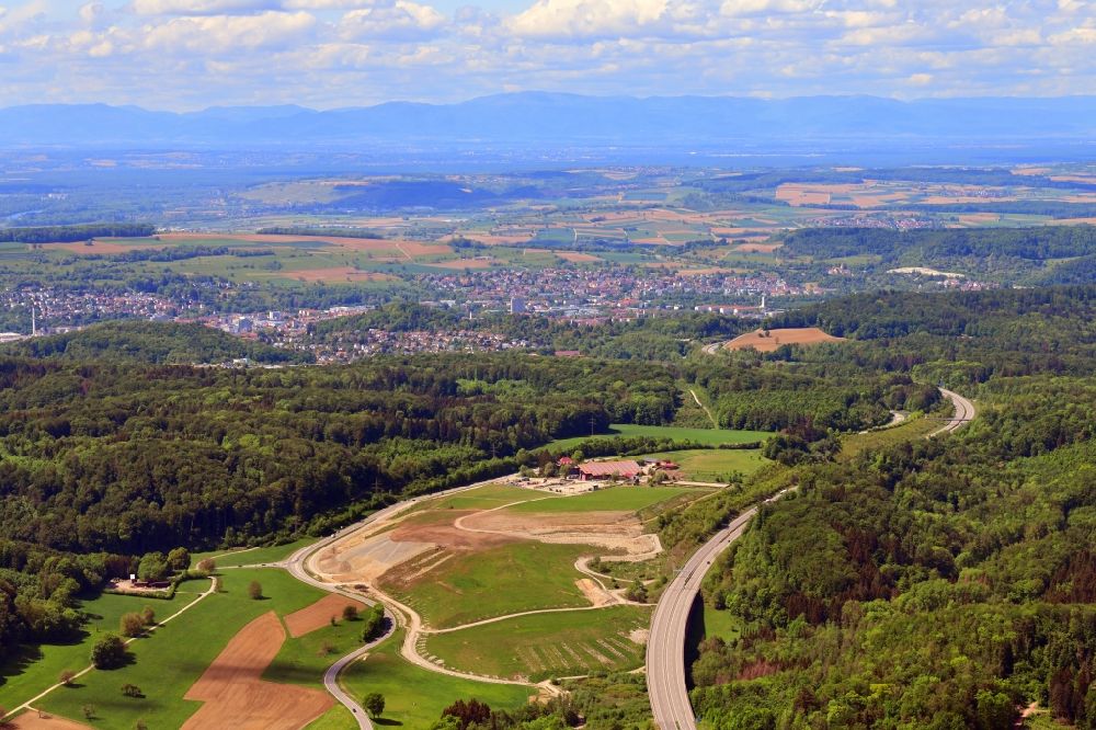 Luftaufnahme Inzlingen - Baustelle und Erddeponie an der Autobahn der BAB A98 bei Inzlingen im Bundesland Baden-Württemberg