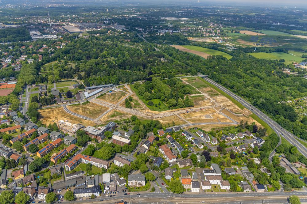 Luftbild Bochum - Baustelle mit Erschließungs - und Aufschüttungs- Arbeiten am Ostpark für das Quartier Feldmark in Bochum im Bundesland Nordrhein-Westfalen, Deutschland