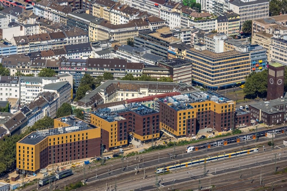 Düsseldorf aus der Vogelperspektive: Baustelle der Hotelanlage Hampton by Hilton in Düsseldorf im Bundesland Nordrhein-Westfalen, Deutschland