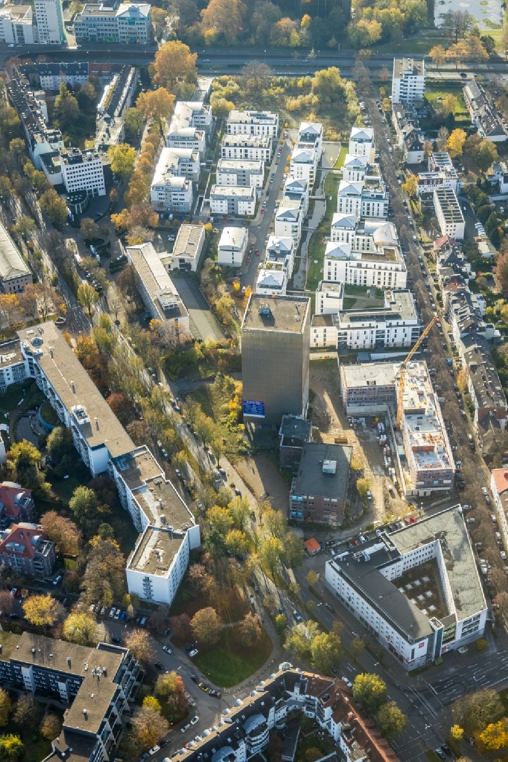 Luftbild Dortmund - Baustelle an Industrie- Ruine Kronenturm zum Neubau eines Wohngebäudes an der Kronenstraße in Dortmund im Bundesland Nordrhein-Westfalen, Deutschland