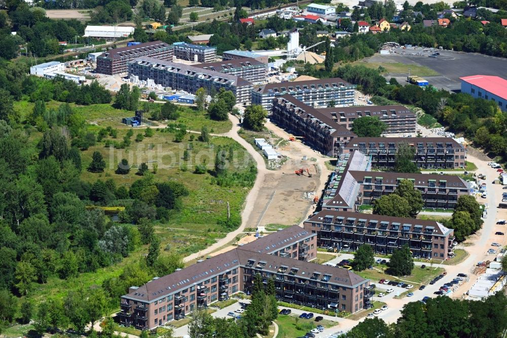 Bernau von oben - Baustelle Kasernen- Gebäudekomplex Panke-Park - Pankebogen in Bernau im Bundesland Brandenburg, Deutschland