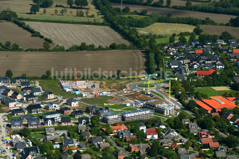 Luftaufnahme Escheburg - Baustelle Mischbebauung eines Wohngebiets mit Mehrfamilienhäusern und Einfamilienhäusern in Escheburg im Bundesland Schleswig-Holstein, Deutschland