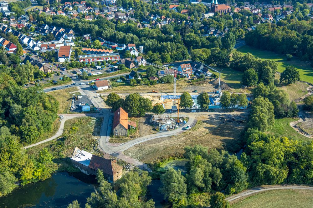 Luftbild Hamm - Baustelle Mischbebauung eines Wohngebiets mit Mehrfamilienhäusern und Einfamilienhäusern an der Schloss- Mühle am Mühlenteich in Hamm im Bundesland Nordrhein-Westfalen, Deutschland