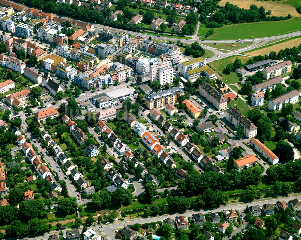 Luftaufnahme Südstadt - Baustelle Mischbebauung eines Wohngebiets mit Mehrfamilienhäusern und Einfamilienhäusern in Südstadt im Bundesland Baden-Württemberg, Deutschland