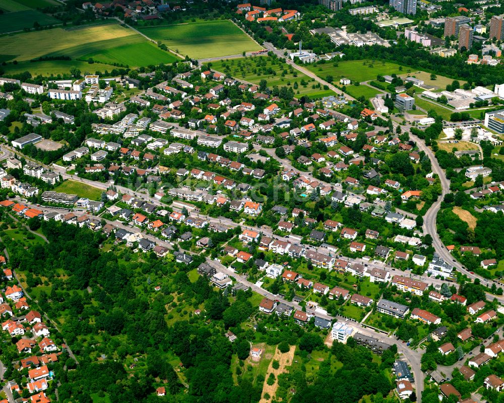 Luftaufnahme Tübingen - Baustelle Mischbebauung eines Wohngebiets mit Mehrfamilienhäusern und Einfamilienhäusern in Tübingen im Bundesland Baden-Württemberg, Deutschland