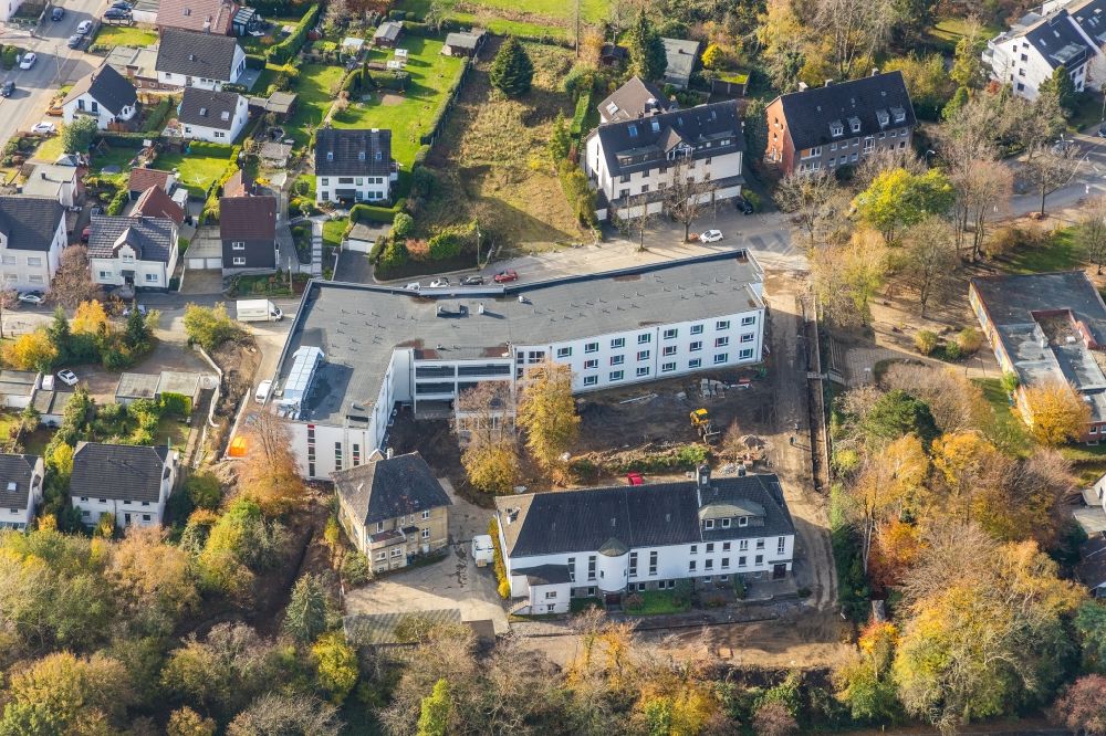 Luftbild Bochum - Baustelle der Neubau- Gebäude des Altersheim - Seniorenresidenz im Ortsteil Stiepel in Bochum im Bundesland Nordrhein-Westfalen, Deutschland