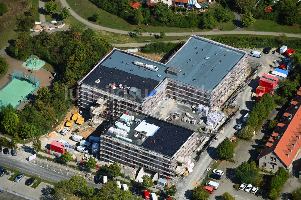 Luftbild Würzburg - Baustelle vom Neubau eines Seniorenzentrums im Ortsteil Heuchelhof in Würzburg im Bundesland Bayern, Deutschland