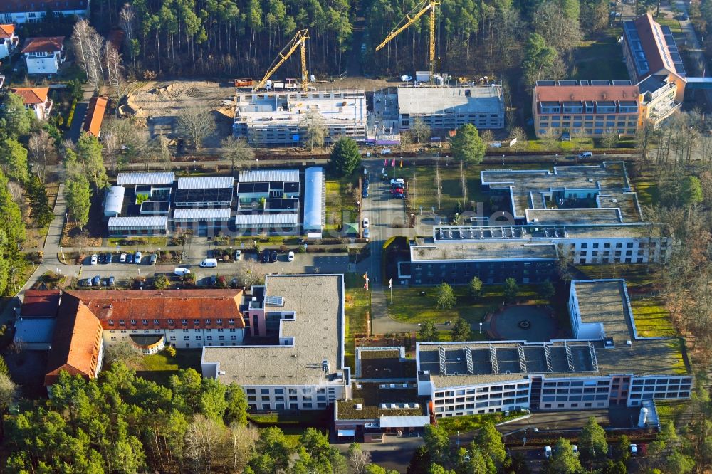 Luftbild Wandlitz - Baustelle vom Neubau eines Seniorenzentrums Tannenhof im Ortsteil Waldsiedlung in Wandlitz im Bundesland Brandenburg, Deutschland