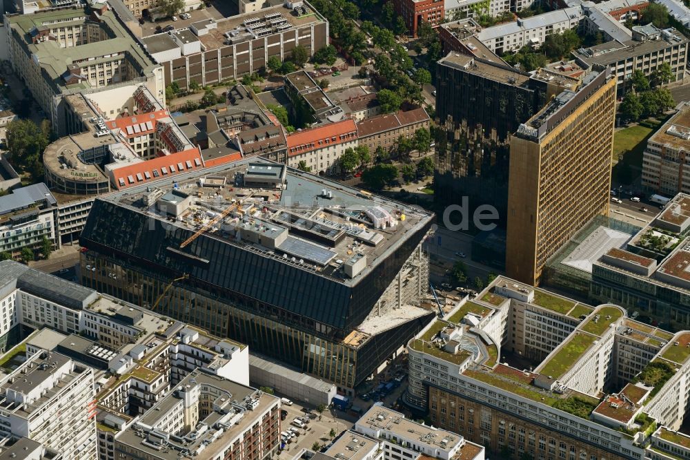 Berlin von oben - Baustelle des Neubaus Axel Springer Campus an der Krausenstraße - Schützenstraße in Berlin