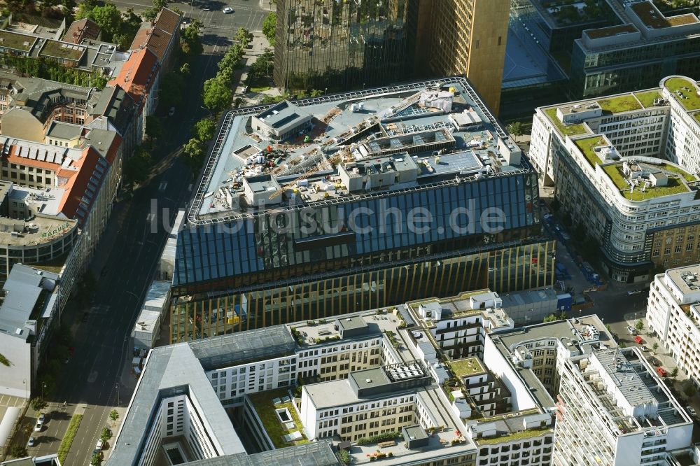 Luftaufnahme Berlin - Baustelle des Neubaus Axel Springer Campus an der Krausenstraße - Schützenstraße in Berlin