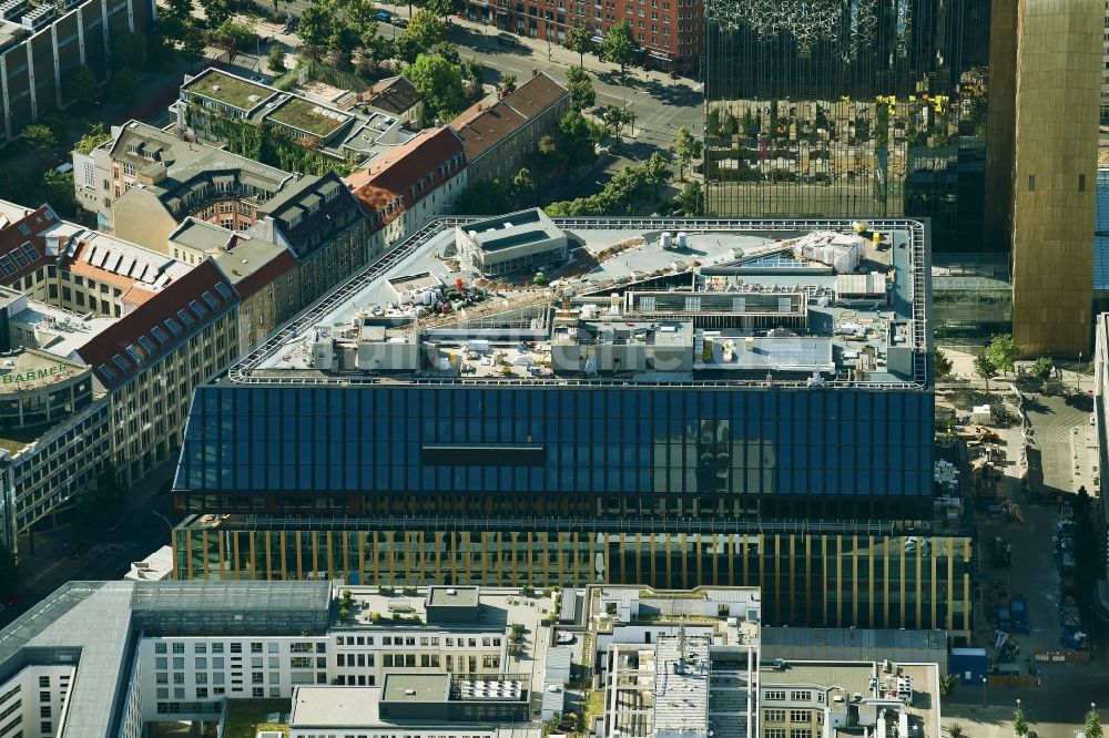 Luftbild Berlin - Baustelle des Neubaus Axel Springer Campus an der Krausenstraße - Schützenstraße in Berlin