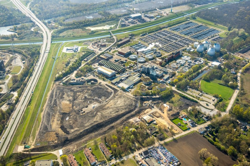 Luftaufnahme Bottrop - Baustelle für eine neues Pumpwerk der Emschergenossenschaft in Bottrop im Bundesland Nordrhein-Westfalen
