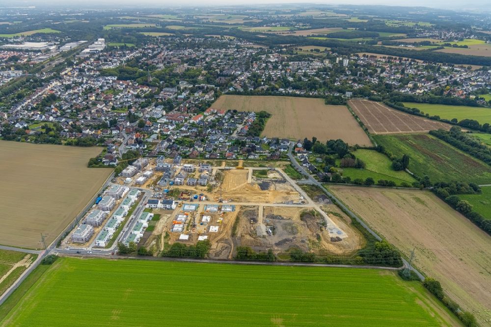 Luftaufnahme Holzwickede - Baustelle neum Neubau des Wohnpark Emscherquelle in Holzwickede im Bundesland Nordrhein-Westfalen, Deutschland