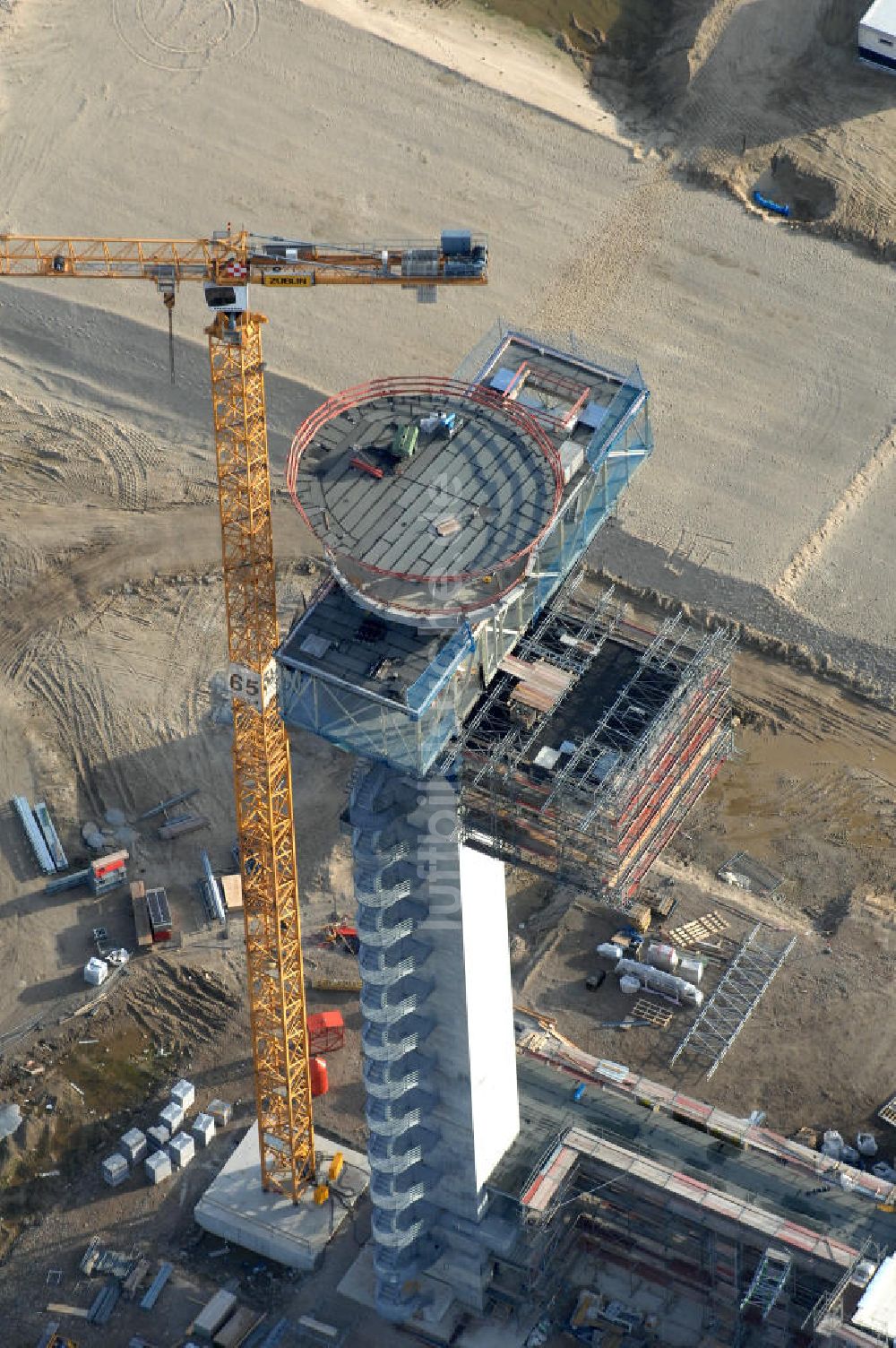 Luftbild Schönefeld - Baustelle Tower auf der Großbaustelle BBI (SXF) Flughafen Berlin - Schönefeld