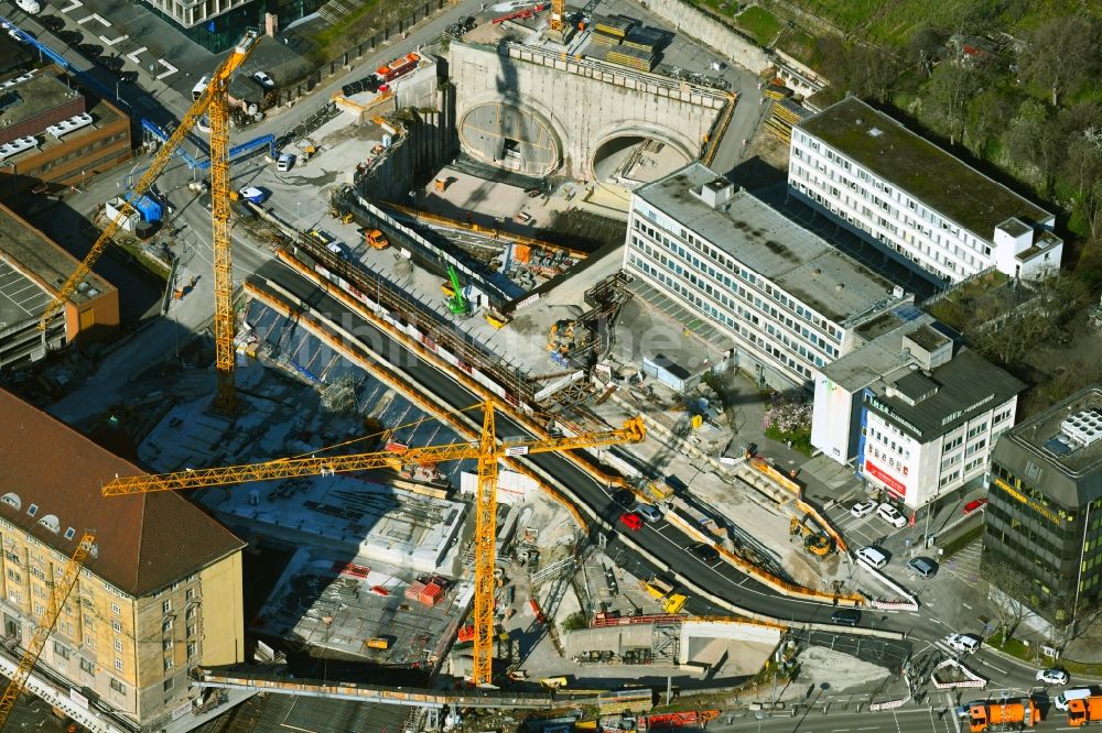 Stuttgart aus der Vogelperspektive: Baustelle mit Tunnelführungsarbeiten für die Streckenführung S21 in Stuttgart im Bundesland Baden-Württemberg, Deutschland