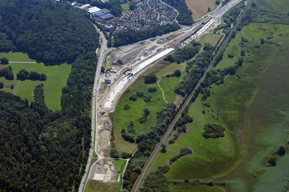 Luftbild Reichenau - Baustelle mit Tunnelführungsarbeiten für die Streckenführung und den Verlauf der B33 bei Konstanz in Reichenau im Bundesland Baden-Württemberg, Deutschland
