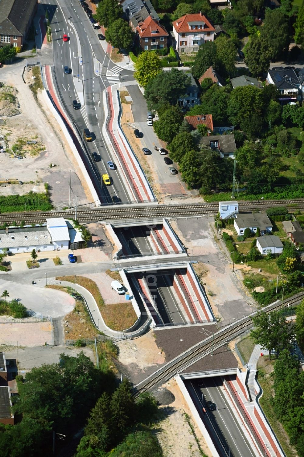 Luftaufnahme Hamburg - Baustelle mit Tunnelführungsarbeiten für die Streckenführung und den Verlauf des Hammer Trog im Ortsteil Eilbek in Hamburg, Deutschland