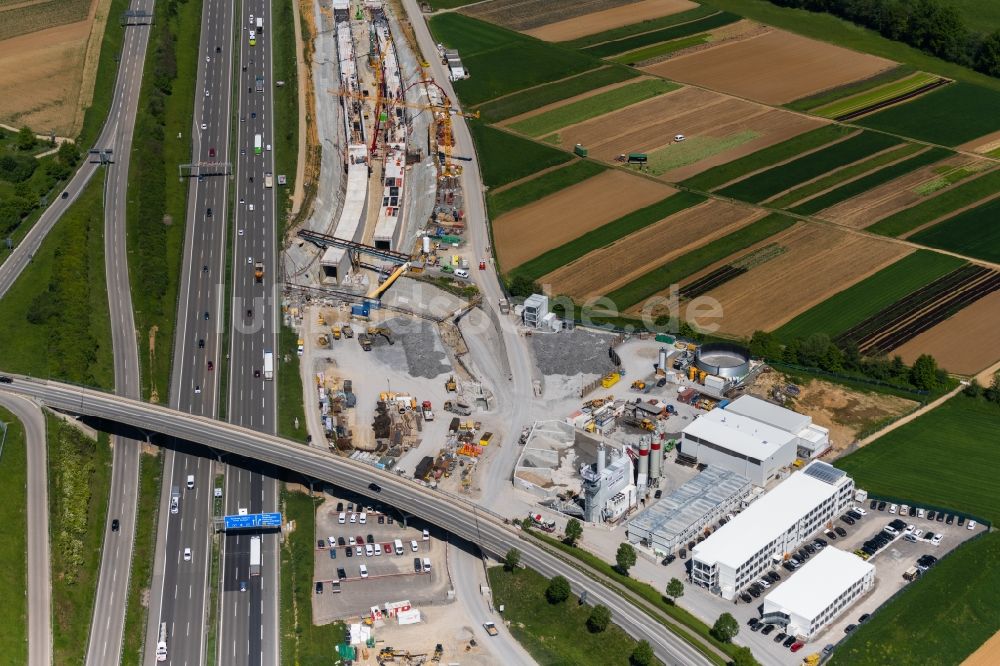 Stuttgart von oben - Baustelle mit Tunnelführungsarbeiten am Verlauf des Flughafentunnel in Stuttgart im Bundesland Baden-Württemberg, Deutschland