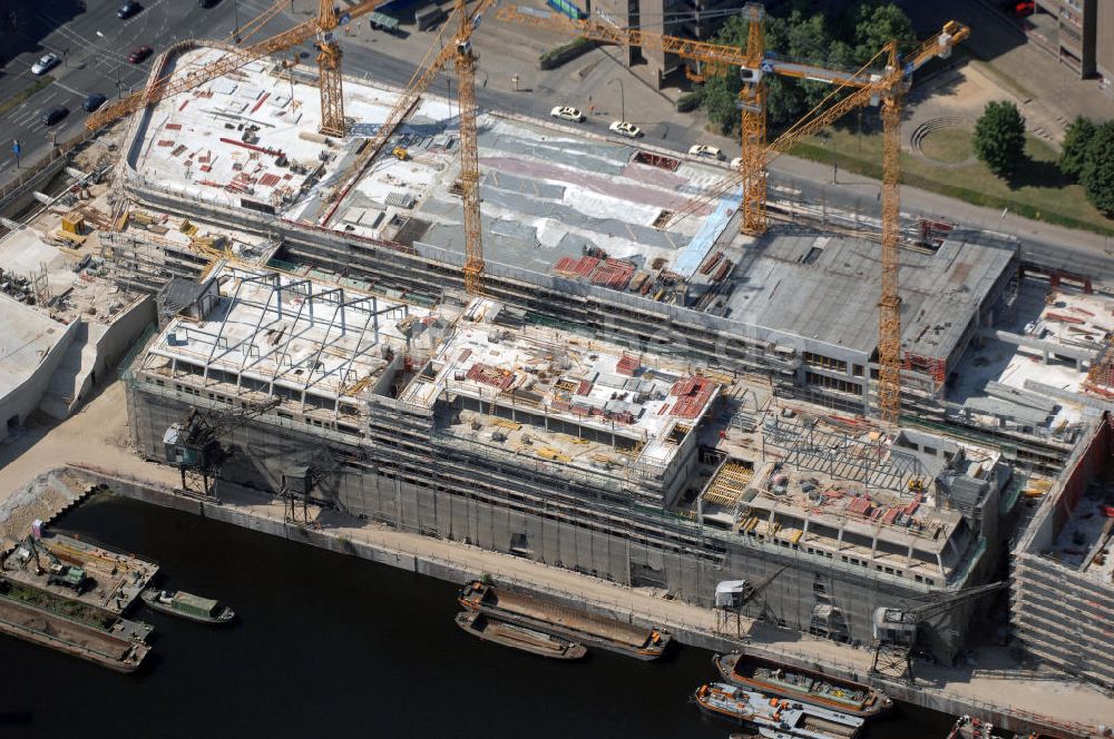 Luftbild Berlin - Baustelle vom Umbau Hafen Tempelhof