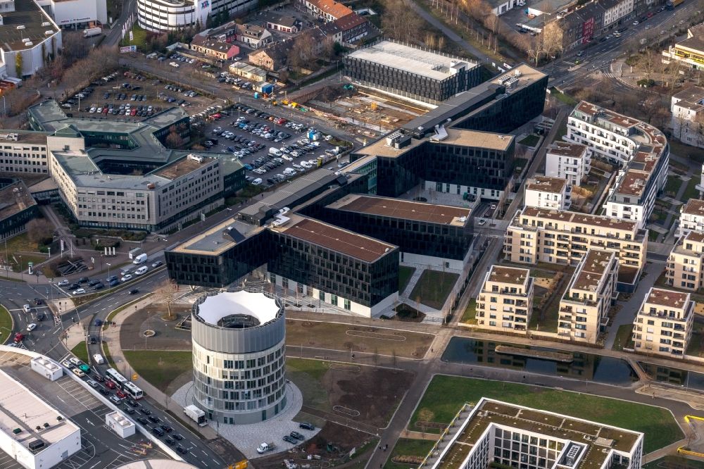 Essen aus der Vogelperspektive: Baustelle der Unternehmenszentrale der Funke Mediengruppe am Berliner Platz in Essen im Bundesland Nordrhein-Westfalen
